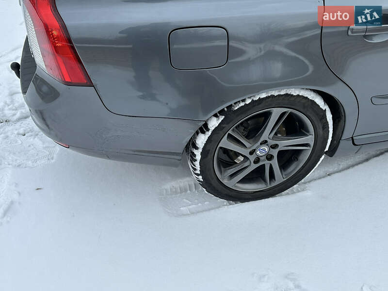 Універсал Volvo V50 2011 в Хмельницькому