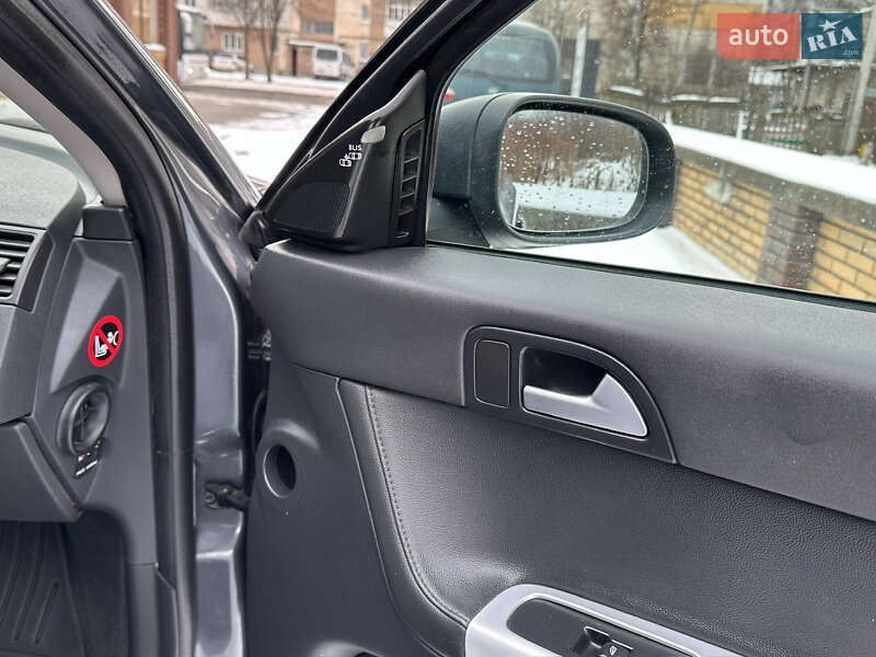 Універсал Volvo V50 2011 в Хмельницькому