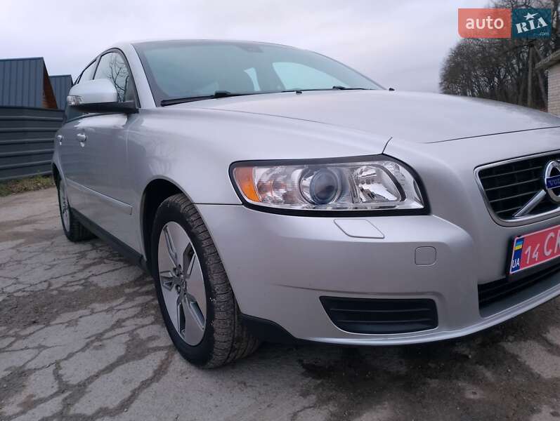 Універсал Volvo V50 2010 в Тернополі фото 10 Універсал Volvo V50 2010 в Тернополі