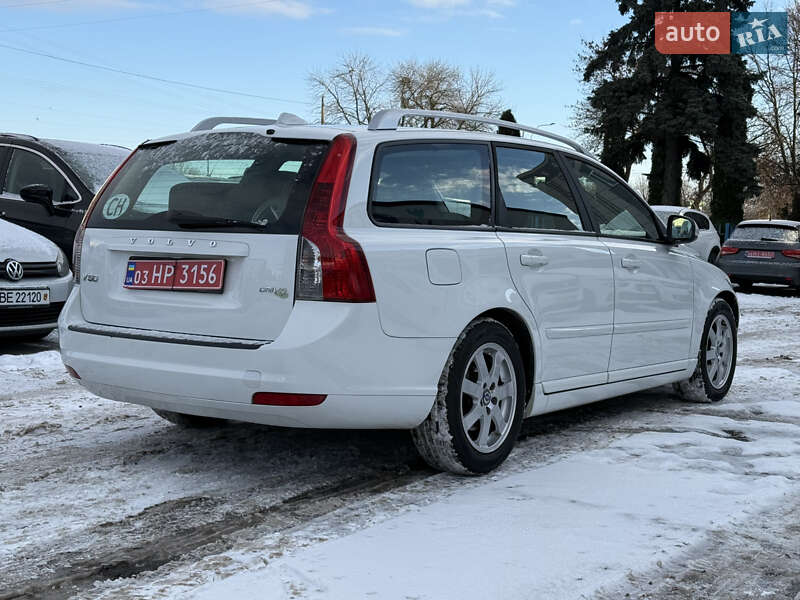 Універсал Volvo V50 2012 в Рівному