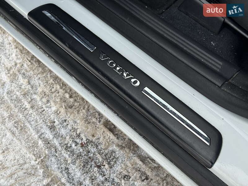 Універсал Volvo V50 2012 в Рівному