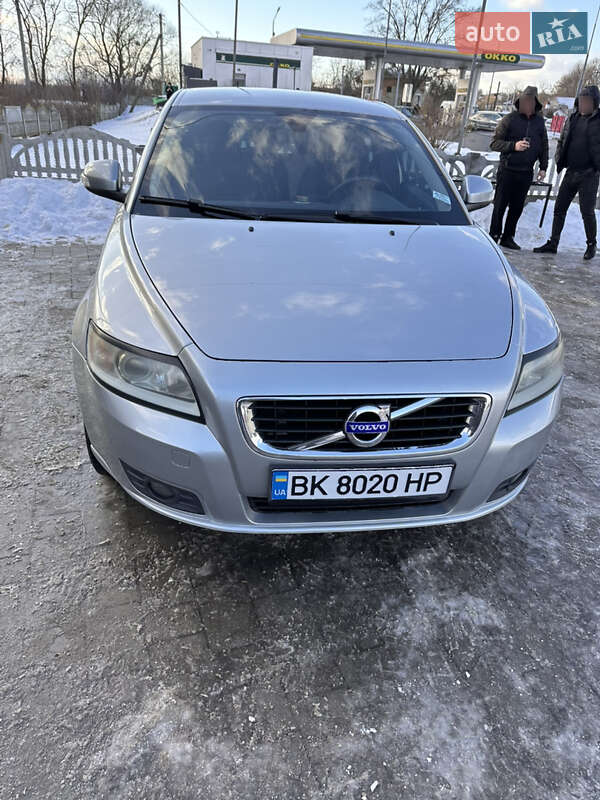 Volvo V50 2011 Volvo V50 2011