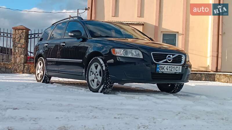 Volvo V50 2011 Volvo V50 2011