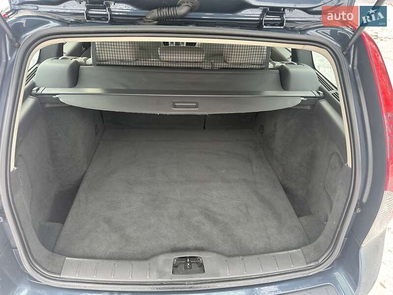 Універсал Volvo V50 2009 в Львові