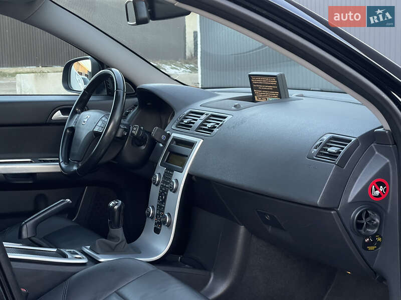 Універсал Volvo V50 2012 в Стрию фото 44 Універсал Volvo V50 2012 в Стрию
