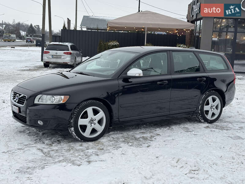 Универсал Volvo V50 2011 в Луцке