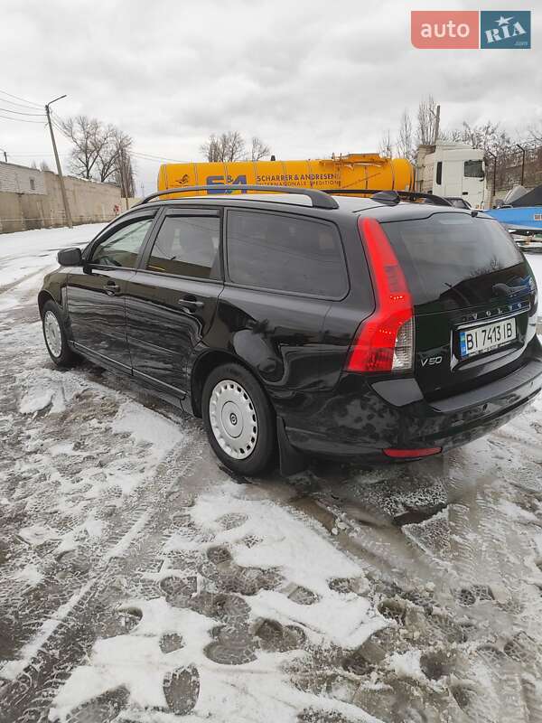 Универсал Volvo V50 2011 в Кременчуге фото 10 Универсал Volvo V50 2011 в Кременчуге