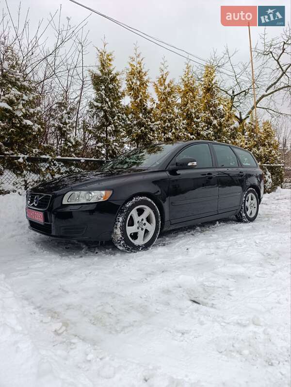 Универсал Volvo V50 2011 в Луцке