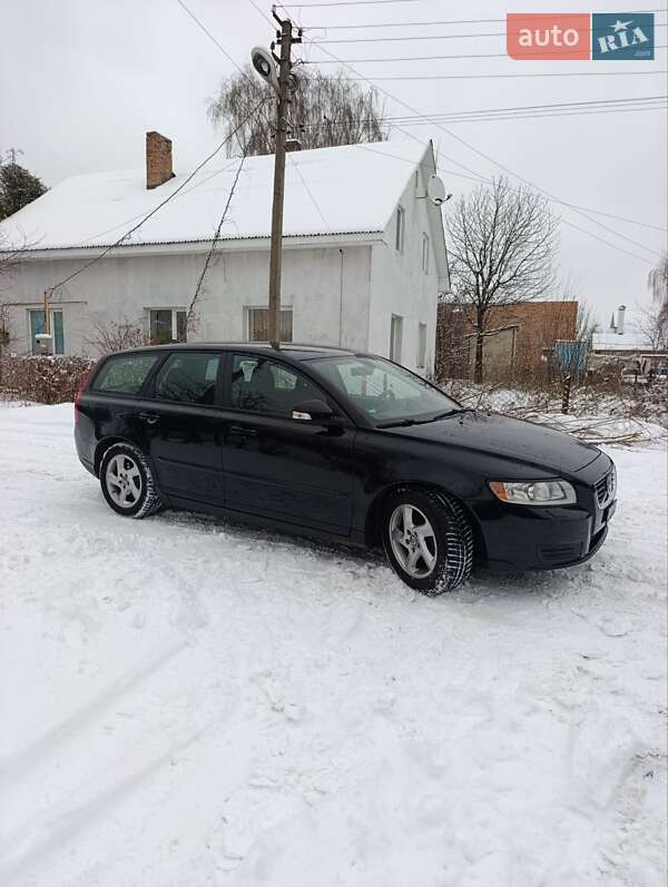 Универсал Volvo V50 2011 в Луцке