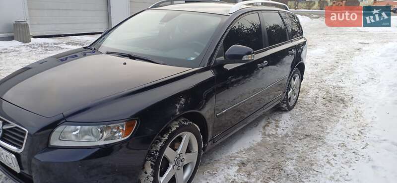 Volvo V50 2011
