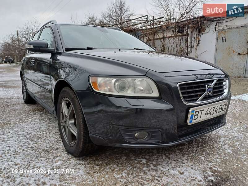 Volvo V50 2009