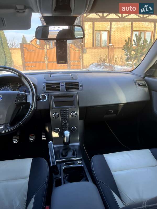 Универсал Volvo V50 2012 в Нежине