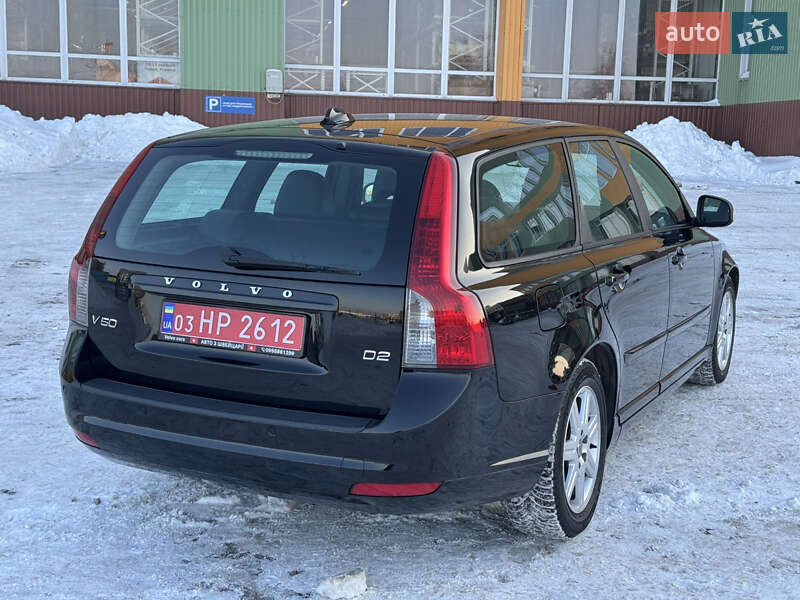 Универсал Volvo V50 2011 в Луцке