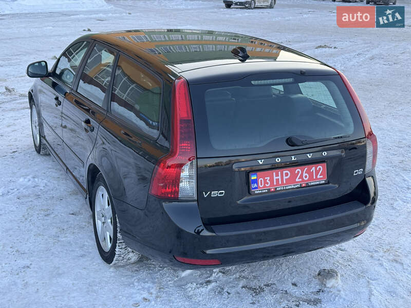 Универсал Volvo V50 2011 в Луцке