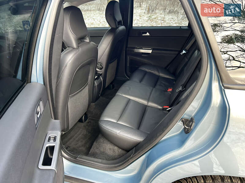 Универсал Volvo V50 2009 в Житомире