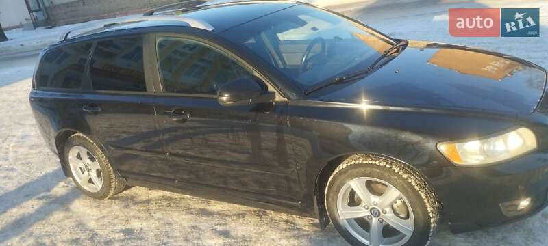 Универсал Volvo V50 2011 в Баре