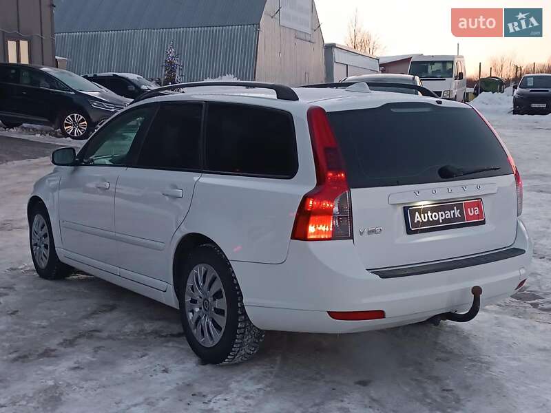 Универсал Volvo V50 2009 в Львове