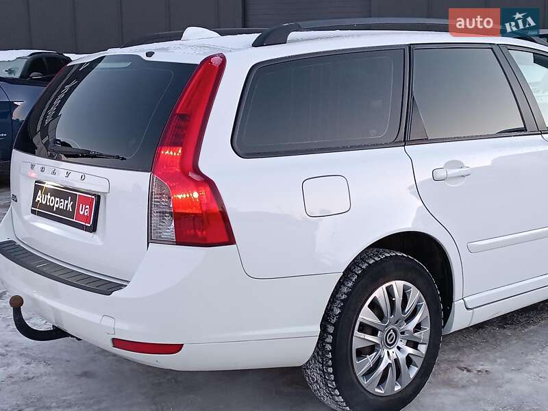 Универсал Volvo V50 2009 в Львове