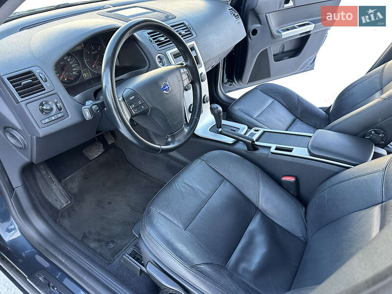 Универсал Volvo V50 2011 в Луцке фото 29 Универсал Volvo V50 2011 в Луцке