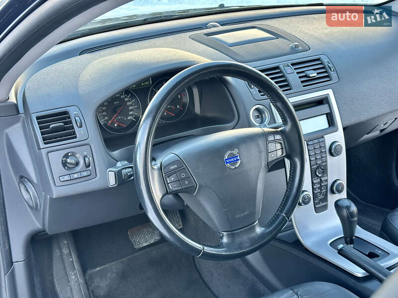 Универсал Volvo V50 2011 в Луцке фото 31 Универсал Volvo V50 2011 в Луцке