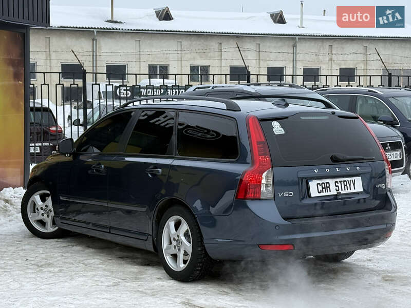 Универсал Volvo V50 2010 в Стрые фото 3 Универсал Volvo V50 2010 в Стрые