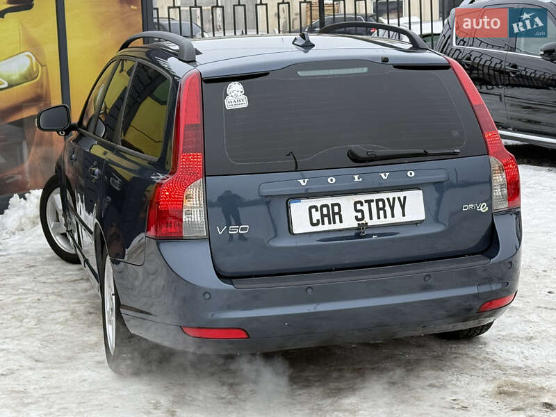 Универсал Volvo V50 2010 в Стрые фото 15 Универсал Volvo V50 2010 в Стрые