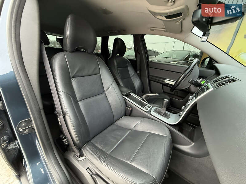 Универсал Volvo V50 2010 в Стрые фото 25 Универсал Volvo V50 2010 в Стрые