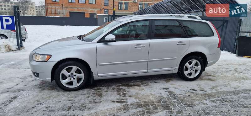 Volvo V50 2011 Volvo V50 2011