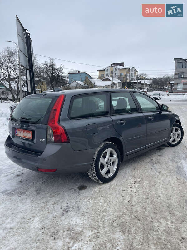 Универсал Volvo V50 2010 в Ровно