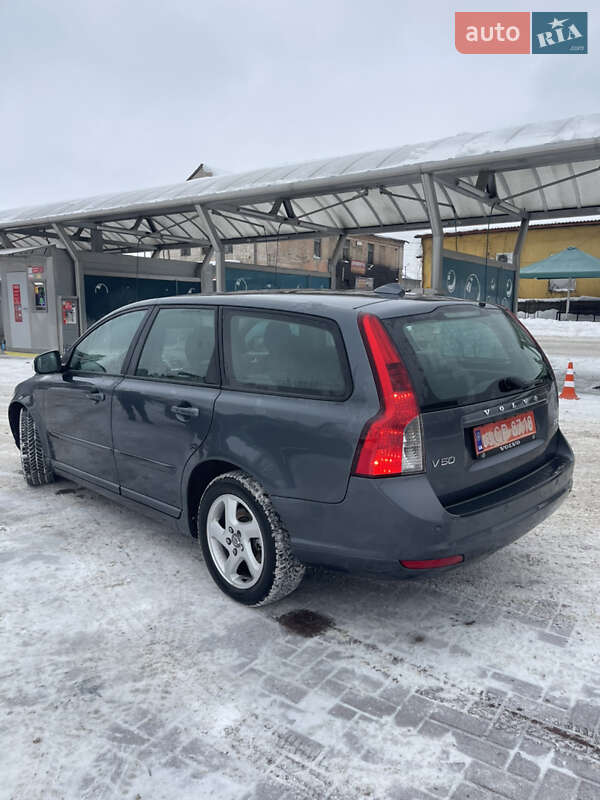 Универсал Volvo V50 2010 в Ровно