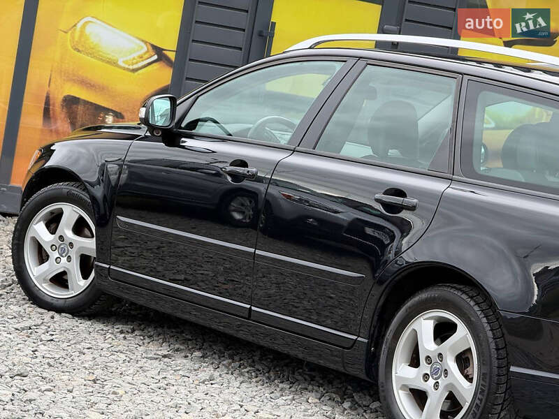 Универсал Volvo V50 2011 в Стрые