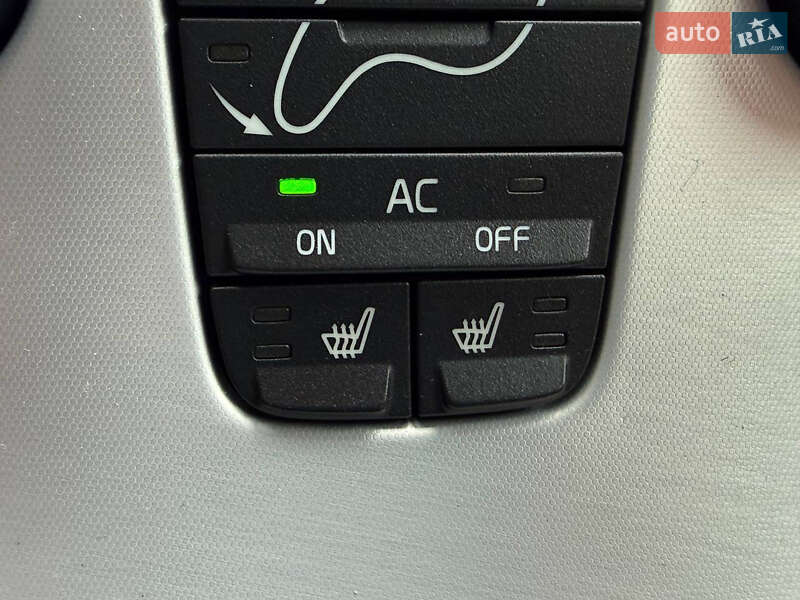 Универсал Volvo V50 2011 в Стрые