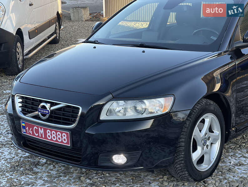 Универсал Volvo V50 2012 в Стрые