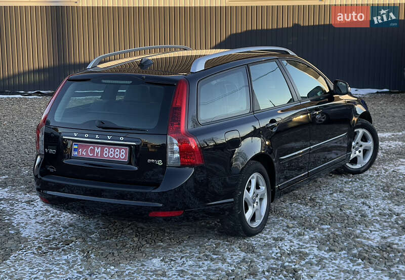 Универсал Volvo V50 2012 в Стрые