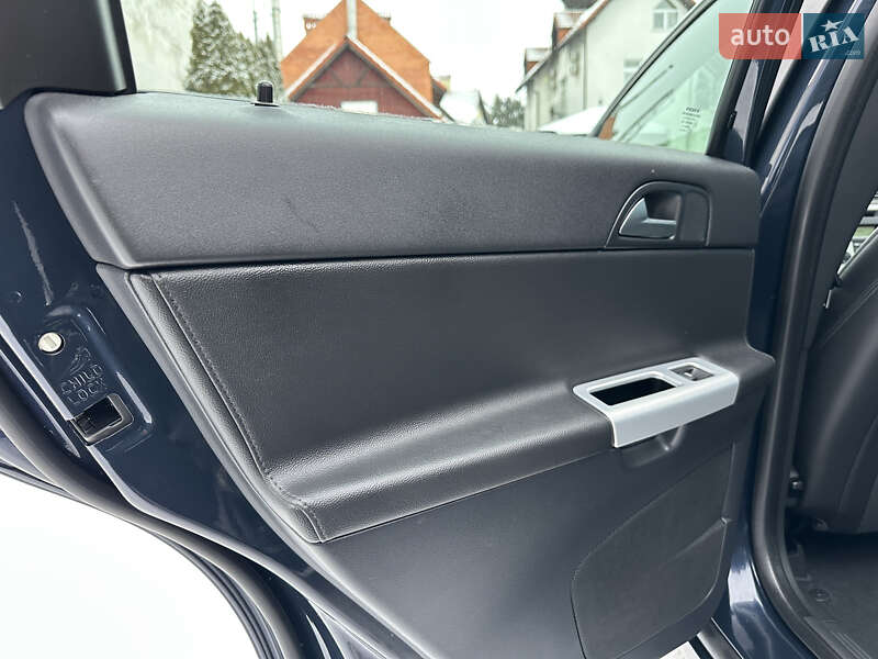 Универсал Volvo V50 2012 в Стрые фото 80 Универсал Volvo V50 2012 в Стрые