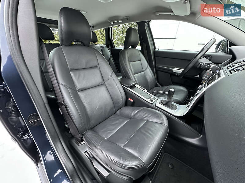 Универсал Volvo V50 2012 в Стрые фото 99 Универсал Volvo V50 2012 в Стрые