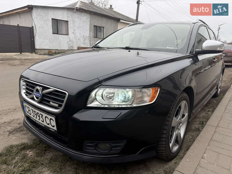 Универсал Volvo V50 2010 в Киеве