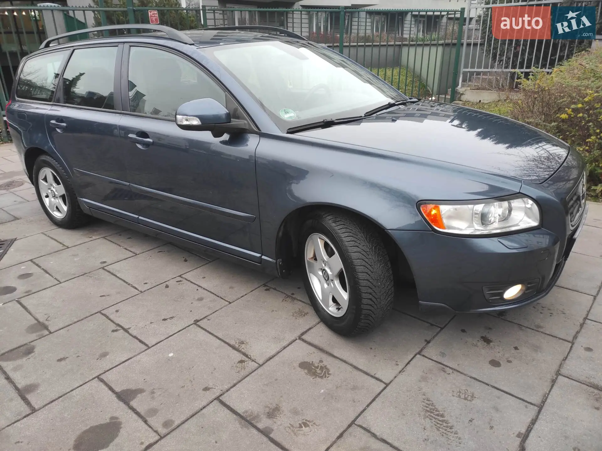 2010 Volvo V50 - мініатюра 6