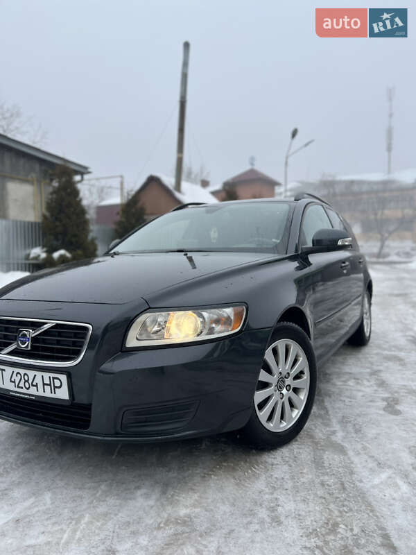 Универсал Volvo V50 2010 в Ивано-Франковске
