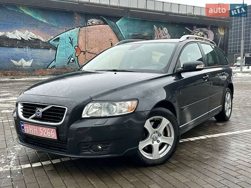 Volvo V50 2009