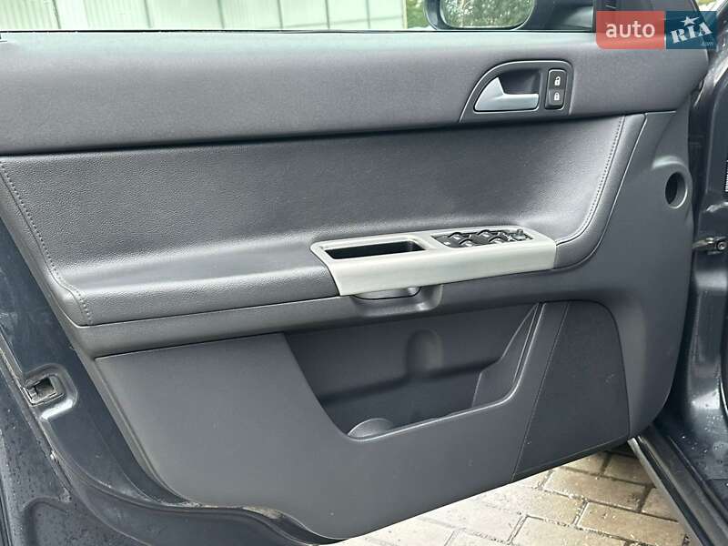 Універсал Volvo V50 2009 в Луцьку