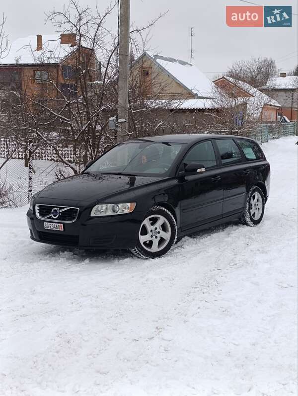 Универсал Volvo V50 2011 в Луцке