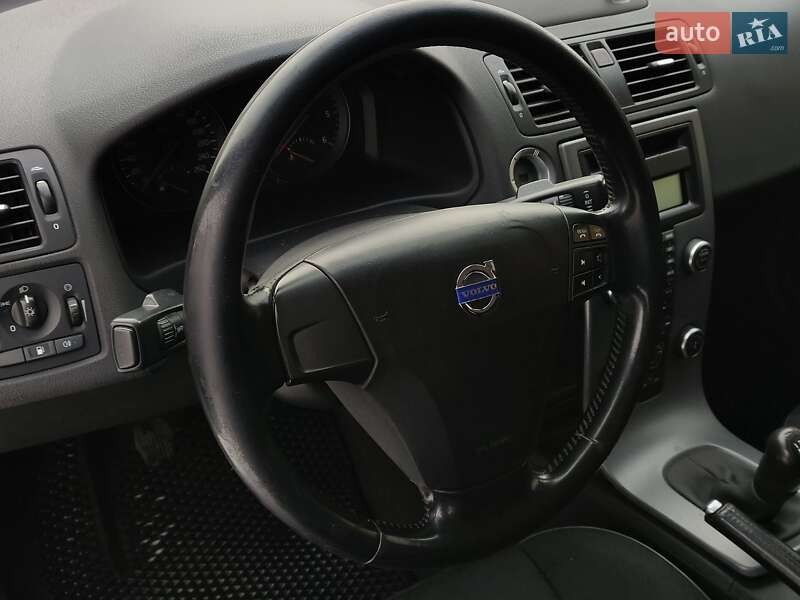 Універсал Volvo V50 2010 в Ковелі