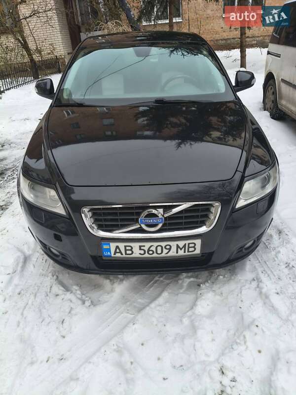 Универсал Volvo V50 2010 в Виннице