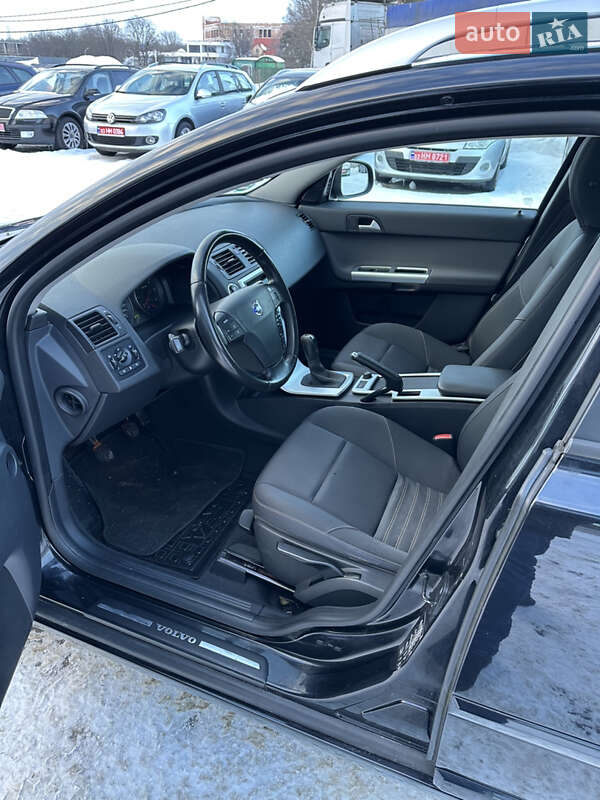 Універсал Volvo V50 2012 в Рівному