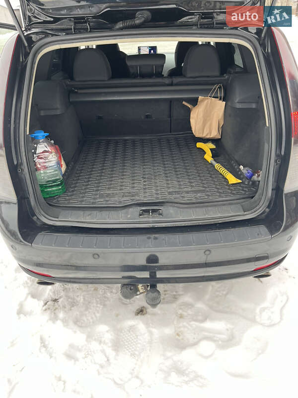 Универсал Volvo V50 2011 в Виннице