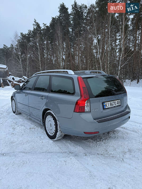 Універсал Volvo V50 2011 в Києві