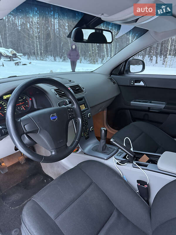 Універсал Volvo V50 2011 в Києві