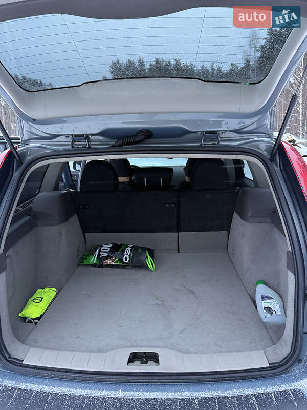 Універсал Volvo V50 2011 в Києві