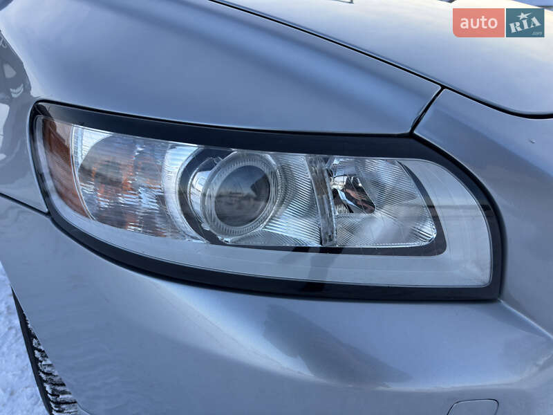 Универсал Volvo V50 2010 в Луцке фото 55 Универсал Volvo V50 2010 в Луцке